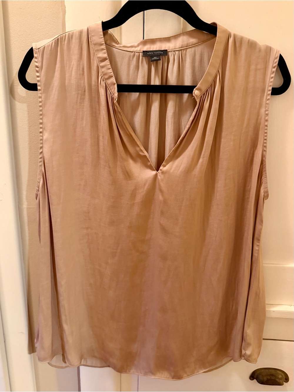 Ann Taylor Champagne Satin Split-Neck Blouse XXL